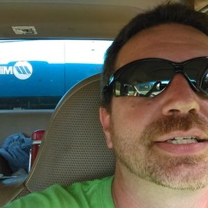 Meet your Posher, Thomas